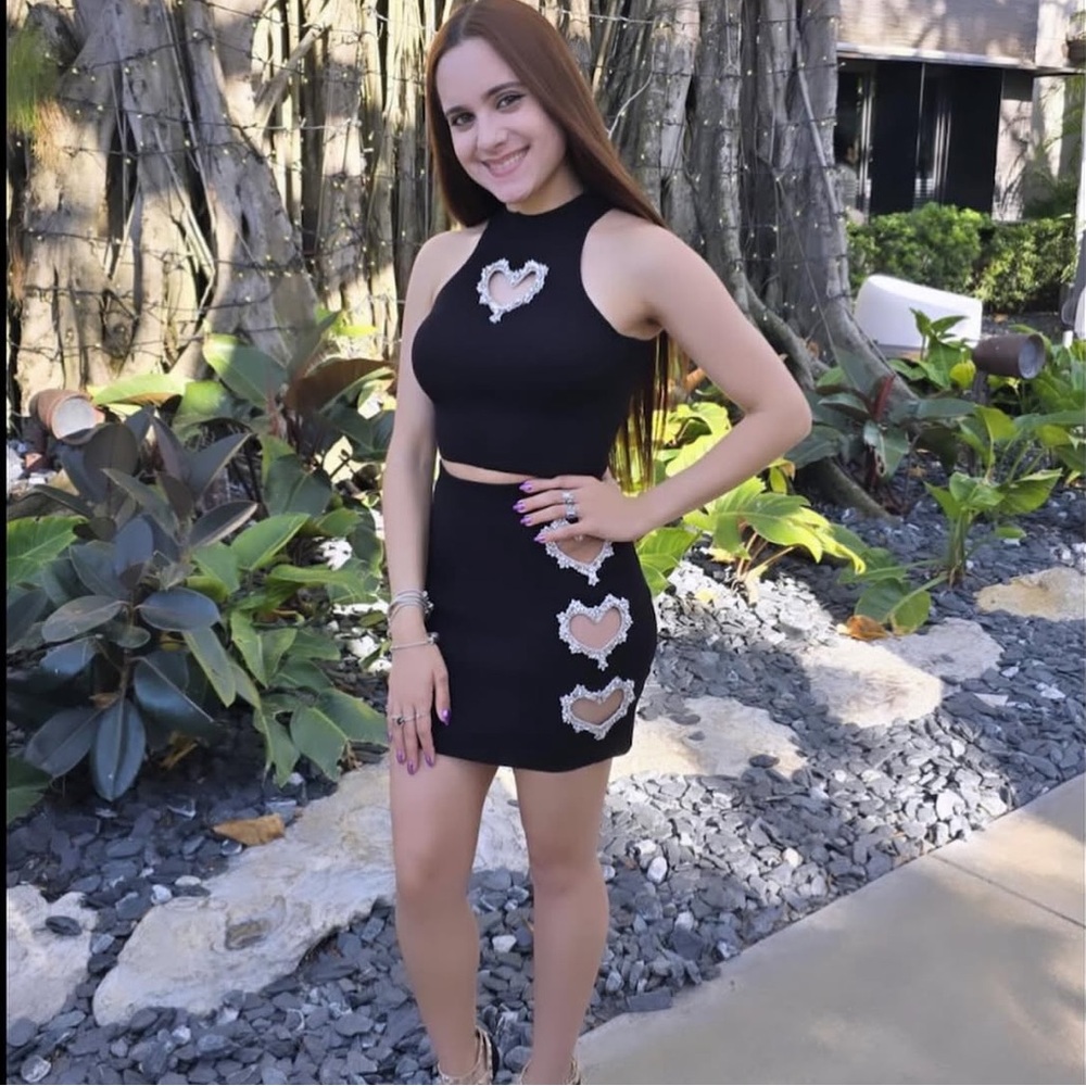 Women’s Black Heart Cutout Two-Piece Dress